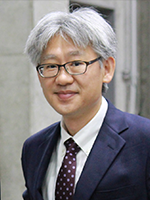 Chul-Woo Kim